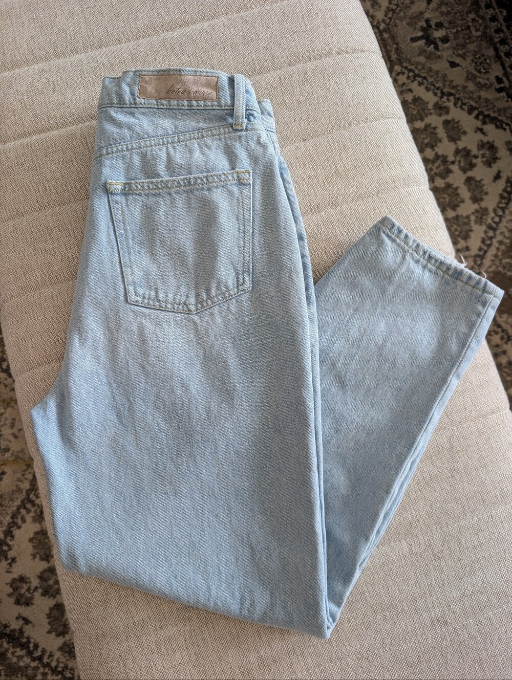 Betro Simone Lightwash Distressed Mom Crop Jeans | Size 30